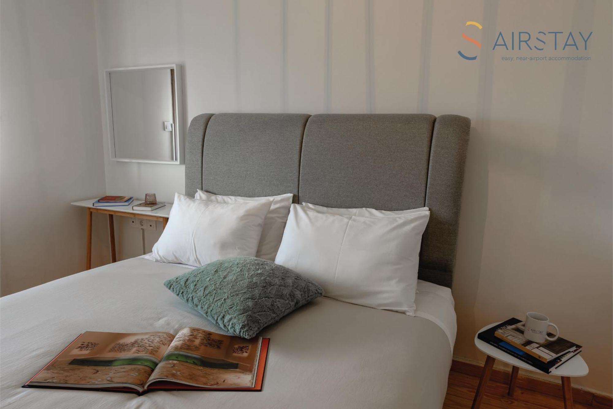 Ryze Apartments Airport By Airstay Artemida  Zewnętrze zdjęcie