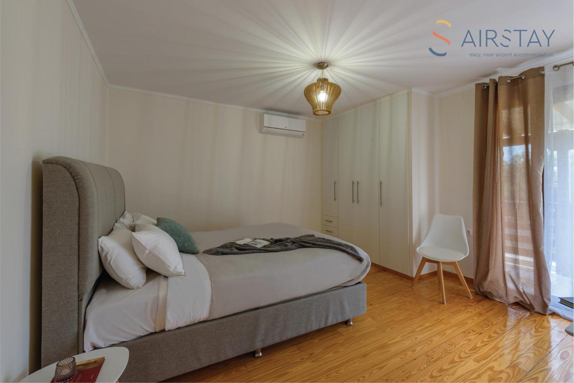 Ryze Apartments Airport By Airstay Artemida  Zewnętrze zdjęcie